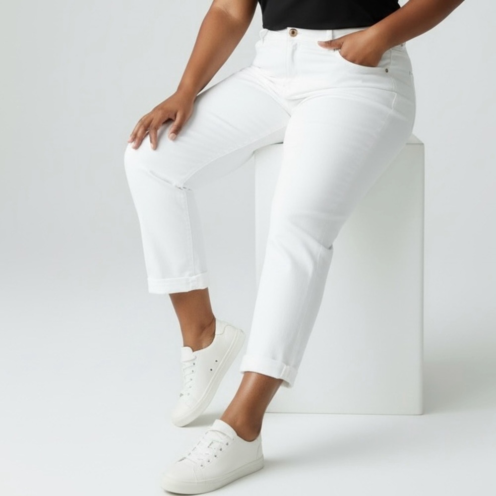 NWT Talbots Everyday Relaxed Jean White Stretch Denim Woman’s Plus 16W Summer